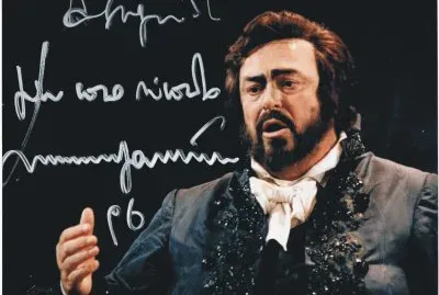 LUCIANO PAVAROTTI