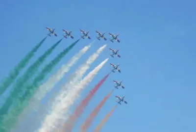 LE FRECCE TRICOLORI