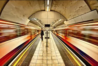 A TODA VELOCIDAD. jigsaw puzzle