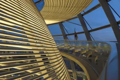 CÃºpula del Reichtag, interior,  BerlÃ­n. jigsaw puzzle