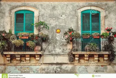 balcones antiguos muy bonitos jigsaw puzzle
