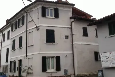 figale