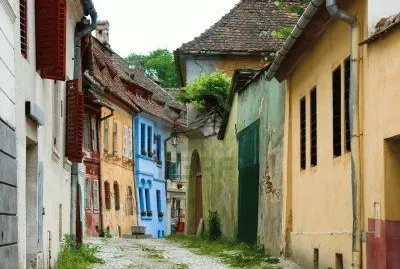 פאזל של Una vieja calle en Transilvania