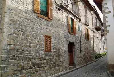 Calle empredada jigsaw puzzle