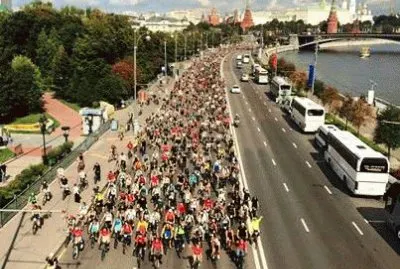 Pedalando em Moscou - Russia