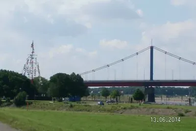 Rhein Fahnenmast
