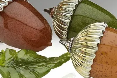 Acorns and green Glass jigsaw puzzle