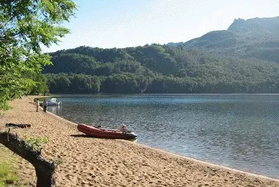 Lago Falkner. NeuquÃ©n. Argentina