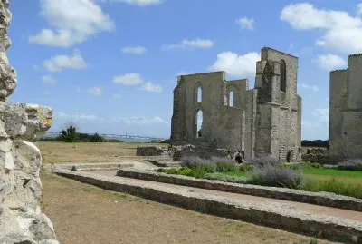 Abaye des Chateliers