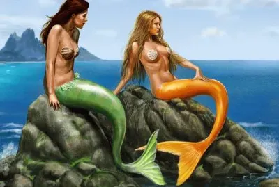 Sirenas en las rocas del mar