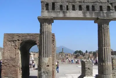 POMPEYA.
