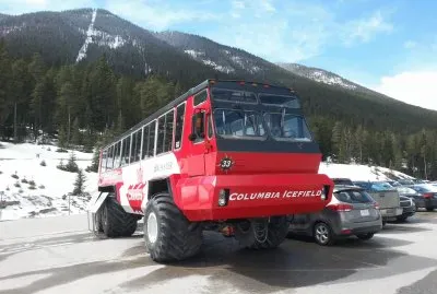Glacier Bus Banff