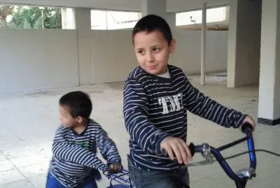 ××œ×‘×•× ×©×œ ×©×œ×™×• ×¨×•×˜× ×‘×¨×’