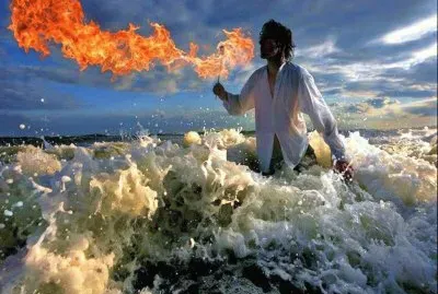 פאזל של fuego sobre el agua