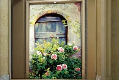 puerta y flores