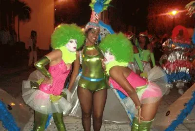 payasitas en carnaval