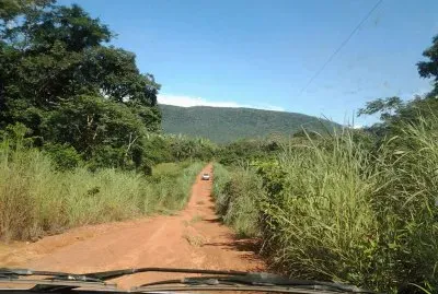 Estrada de terra