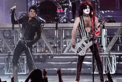 Adam Lambert And Kiss