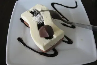 Torta de Chocolate y crema de coco jigsaw puzzle