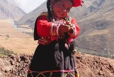 NIÃ‘A CUSQUEÃ‘A jigsaw puzzle