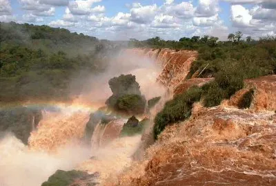 Las Cataratas despuÃ©s de una tormenta. Misiones. Argentina