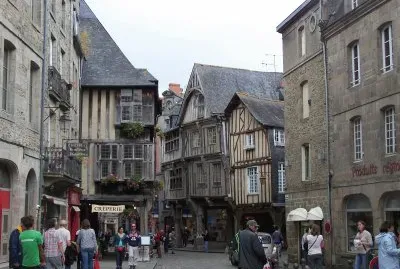 Dinan