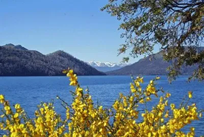 Lago GutiÃ©rrez. RÃ­o Negro. Argentina
