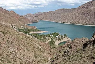 Embalse Los Reyunos. Mendoza. Argentina