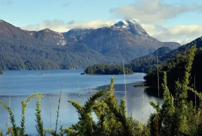 Lago Espejo. NeuquÃ©n. Argentina