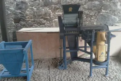 maquina vieja jigsaw puzzle