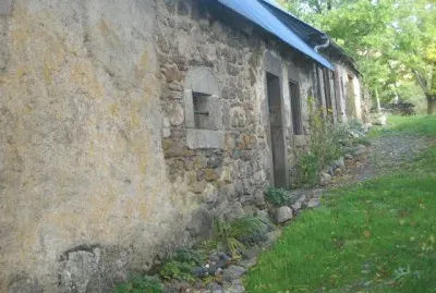 petite maison auvergnate