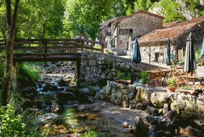 Casas-MontaÃ±a jigsaw puzzle