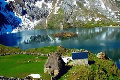 Lago en Asturias-EspaÃ±a