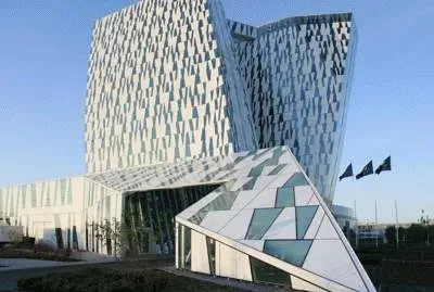 hotel bella sky