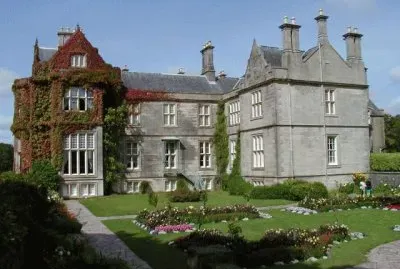 פאזל של muckross house