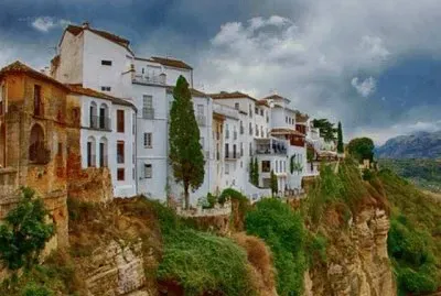 Malaga-SerranÃ­a jigsaw puzzle