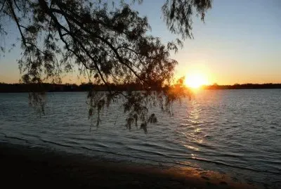 Amanecer a orillas del ParanÃ¡. Entre RÃ­os. Argentina