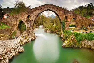 Puente romano-Cangas de OnÃ­s(Asturias)