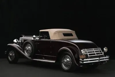 פאזל של Duesenberg J Convertible Coupe SWB