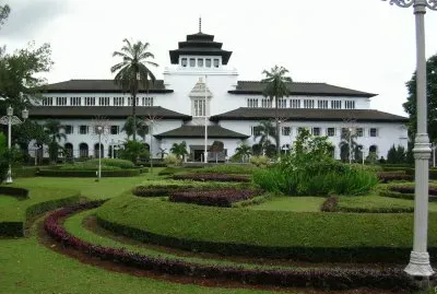 gedung sate