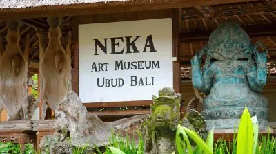 neka art museum jigsaw puzzle