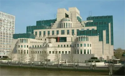 פאזל של MI6 Building at Vauxhall Cross