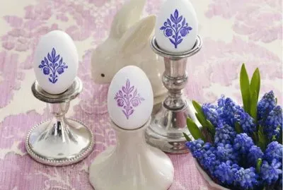 Easter Table Decor