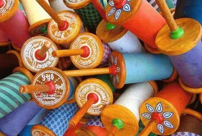 multicolor jigsaw puzzle