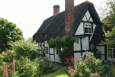 Pollyanna Cottage-Cotswolds, UK