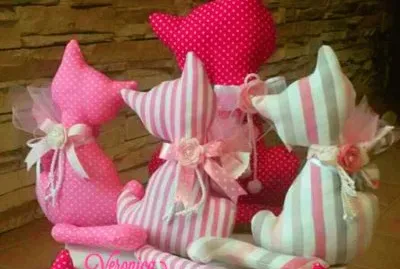 multicolor jigsaw puzzle