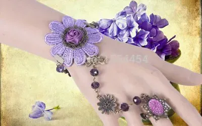 פאזל של Floral Gothic Glove