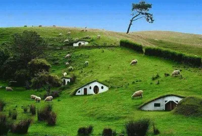 פאזל של hobbit house