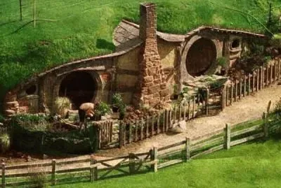 פאזל של hobbit house 2