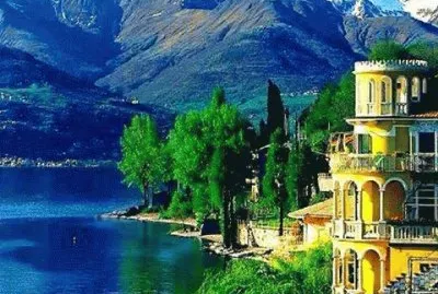 Lago Como-Italia